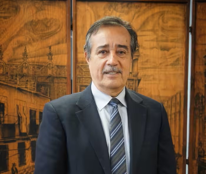 Alfredo Domínguez Marrufo escribe para Radar Laboral